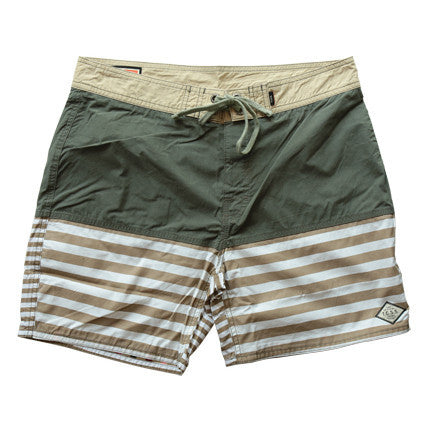 Flag Boardie Thyme