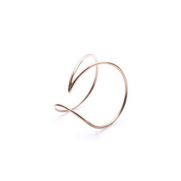 Traced Bud Ring - Gold